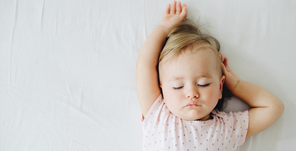 La température idéale pour dormir selon votre âge - Information