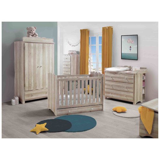 Chambre Bebe Avec Lit Commode Armoire Assortis En Ligne Adbb